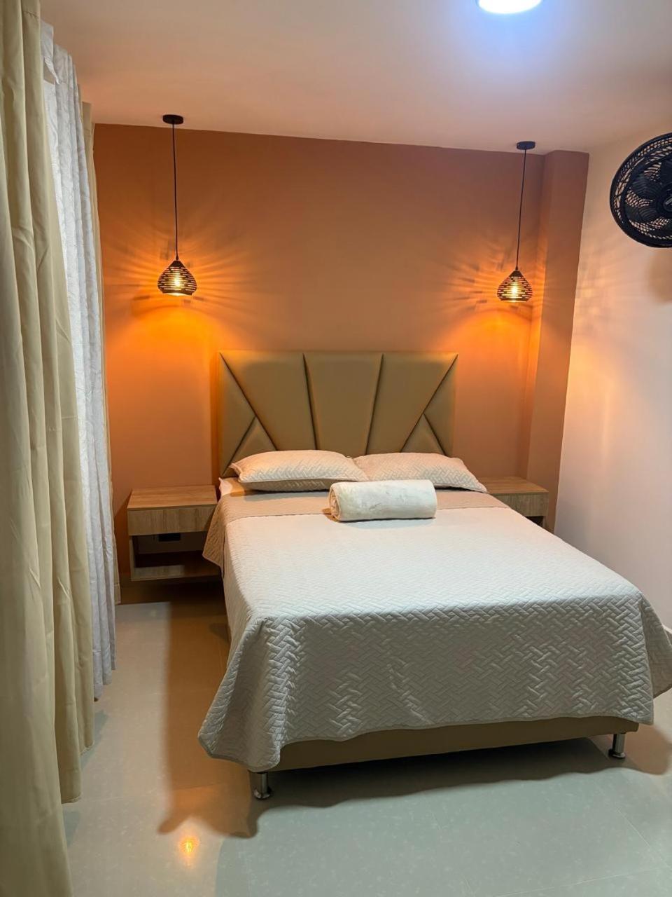 Lesus Hotel *