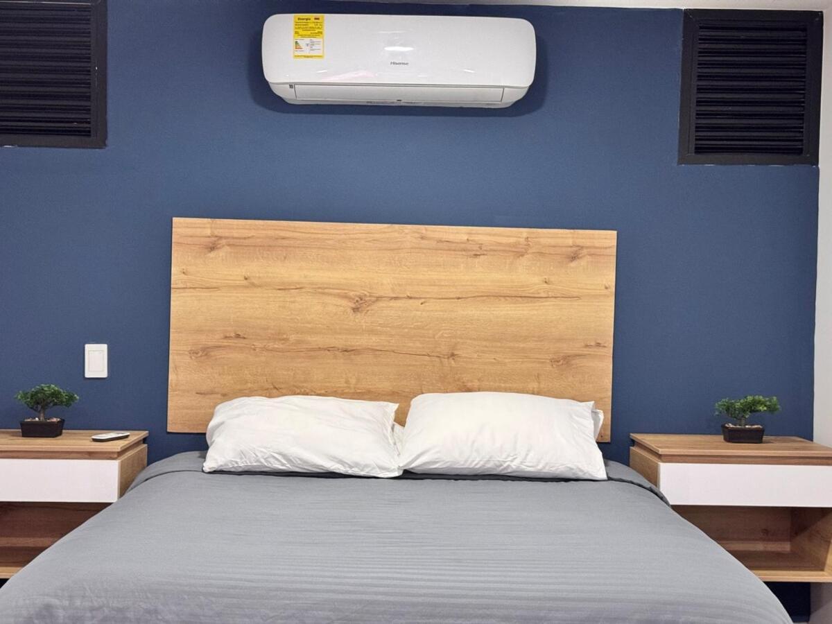 Terraza Privada En Laureles Con Aire Acondicionado