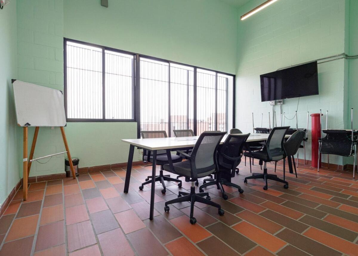 Cozy And Bright Loft In Laureles Apartamento Medellín