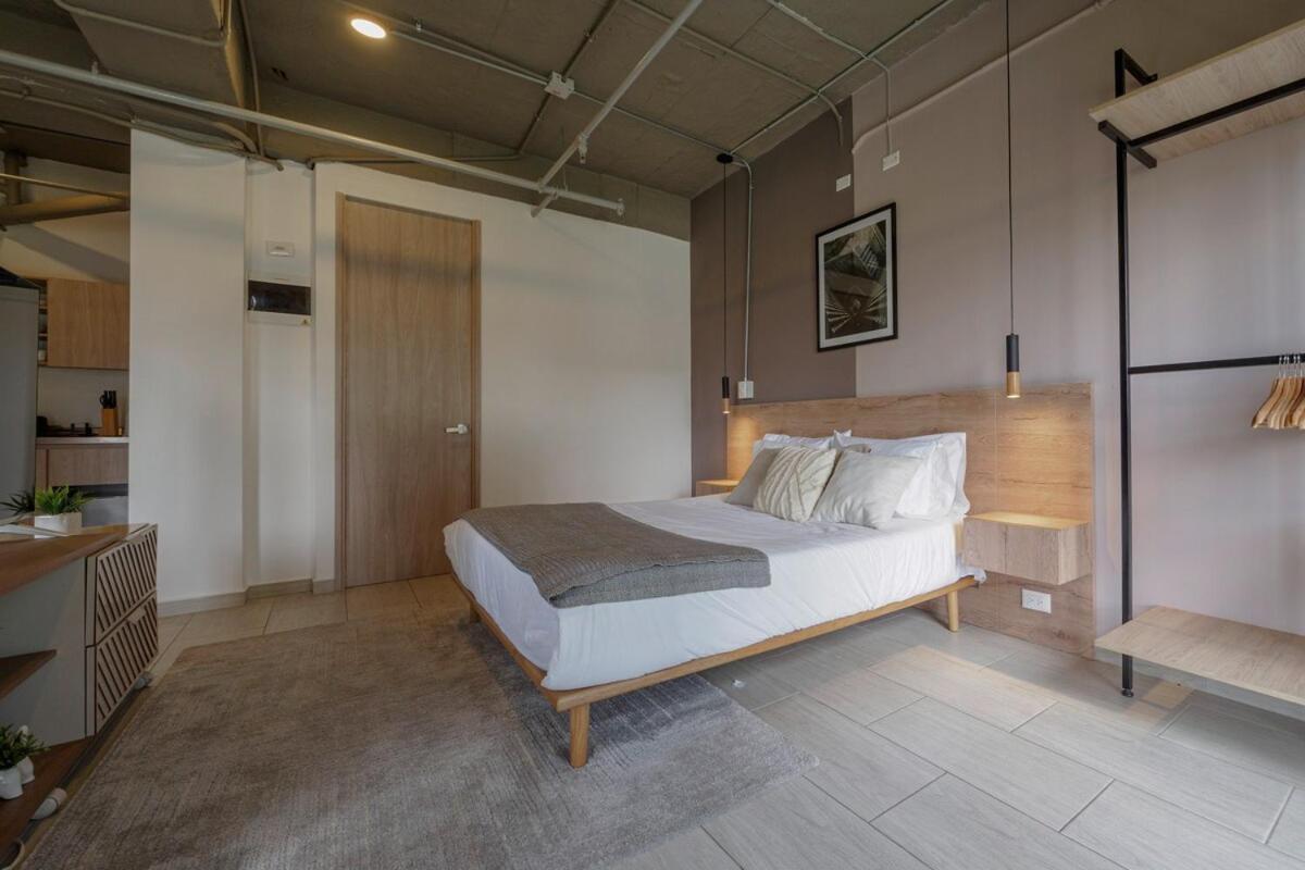Cozy And Bright Loft In Laureles Apartamento *