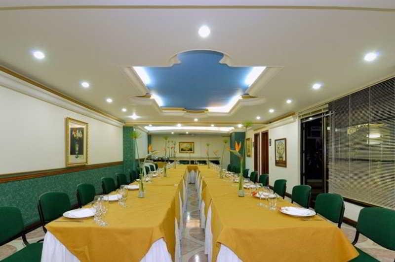 Hotel Casa Laureles 4*