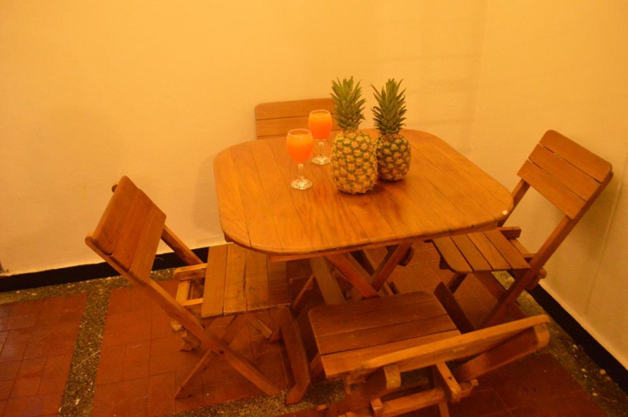 Pensión Africa House-casa Laureles-la70 3*