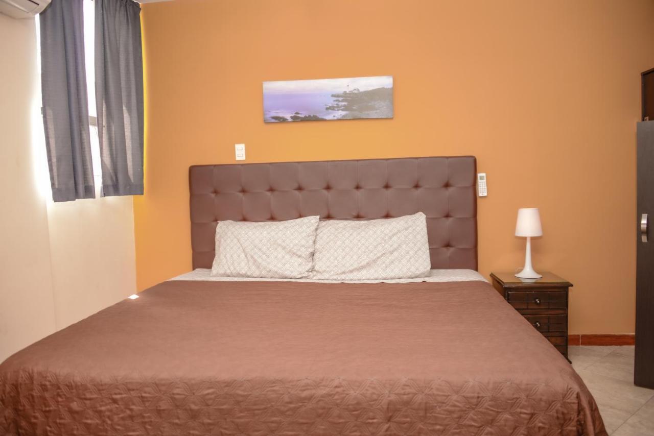 Calle 8 Apartment Medellin